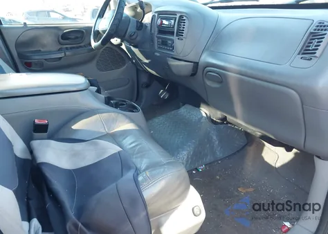 2002 Ford F-150 Lariat/Xlt from USA, damaged, VIN 1FTRW08L82KB48358